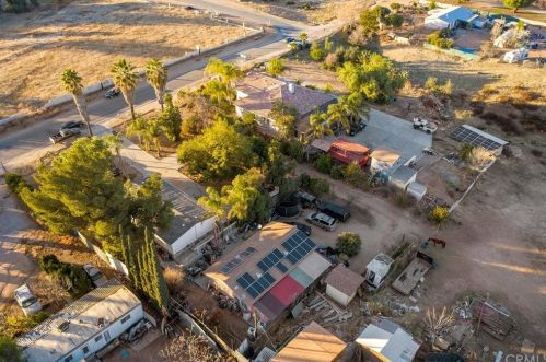 24660 Spg St, Perris CA 92570-8273 exterior