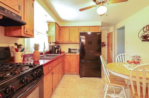 1201 Allaire Ave, Monaca PA 15061-1099 exterior