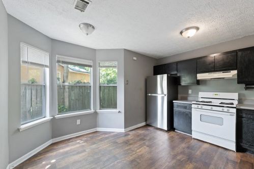 5465 Panola Downs Rd, Lithonia GA 30058-7845 exterior