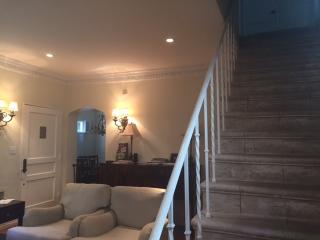 206 Poinsettia Pl, Los Angeles CA  90036-2802 exterior