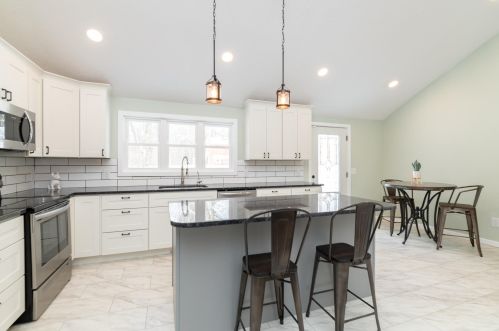 3763 2 St, Kalamazoo MI 49009-9319 exterior