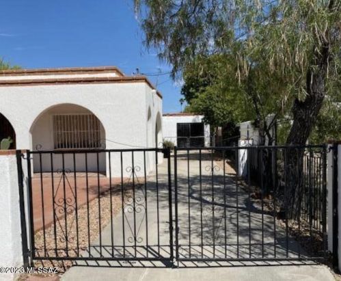 3731 Lundy Ave, Tucson AZ  85713-6025 exterior