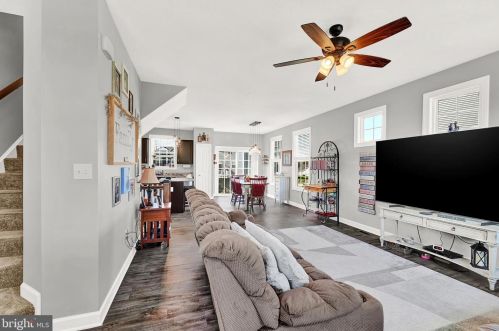 134 Overlook Dr, Hanover PA  17331-9136 exterior