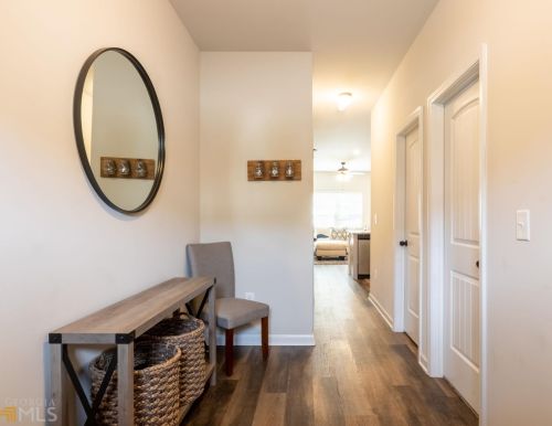 3006 Bayrose Cir, Atlanta GA  30344-1680 exterior