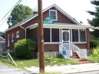 715 Reservoir St, Lancaster, PA 17602-2181