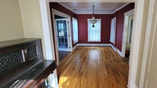 13 Thompson St, Concord NH 03301-2406 exterior