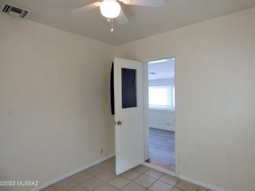 1120 Glenn St, Tucson AZ  85705-4026 exterior