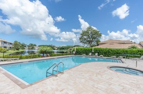 298 Emerald Bay Cir, Naples FL 34110-8608 exterior