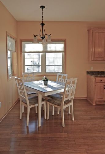 373 Allen Ave, Saint Paul MN 55117-1339 exterior