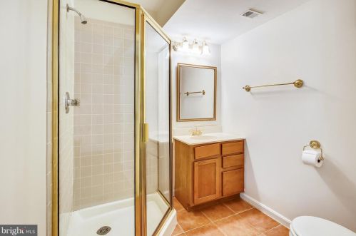 13 Chapman St, Alexandria VA 22301-2202 exterior