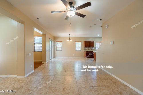 15925 21st Ln, Phoenix AZ  85023-9207 exterior