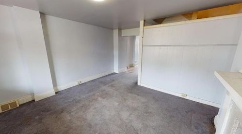 615 Climax St, Pittsburgh PA  15210-1532 exterior