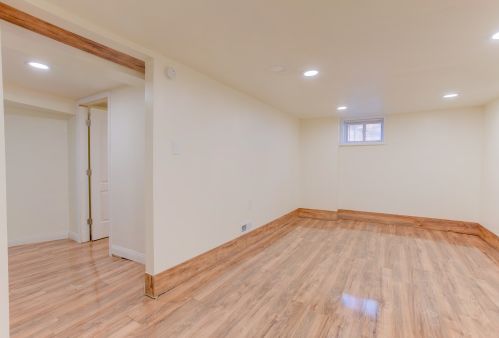 10742 Whipple St, Chicago IL 60655-2008 exterior