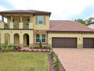 1062 Sylvia Ln, Tampa, FL 33613-2007