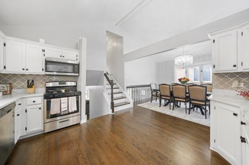 6729 64th Pl, Chicago IL  60638-4837 exterior