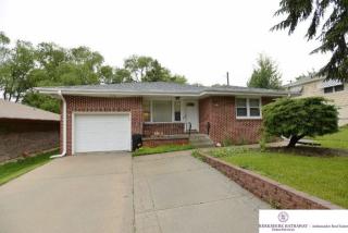 5612 Hamilton St, Omaha, NE 68132-1325