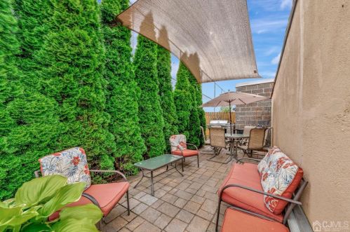 51 Madison Ave, Perth Amboy NJ 08861-4306 exterior