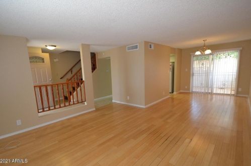 16033 25th Dr, Phoenix AZ  85023-4139 exterior