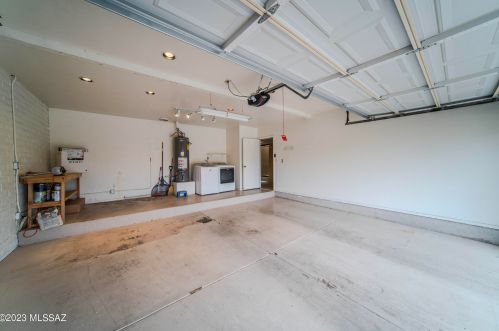 5050 South Regency Cir, Tucson AZ 85711-3043 exterior