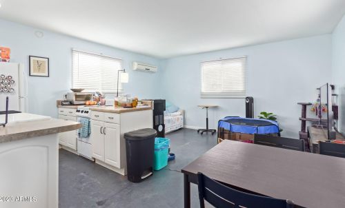 5135 12th St, Phoenix AZ  85014-3303 exterior