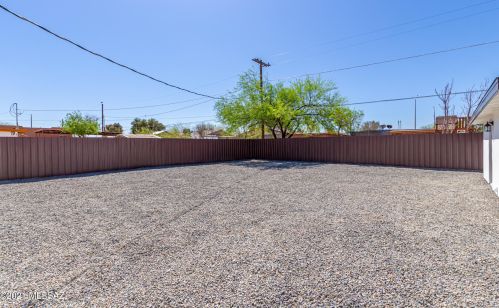 733 Louisiana St, Tucson AZ  85706-1239 exterior