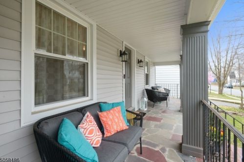 185 Garfield Pl, Maplewood, NJ 07040-1543