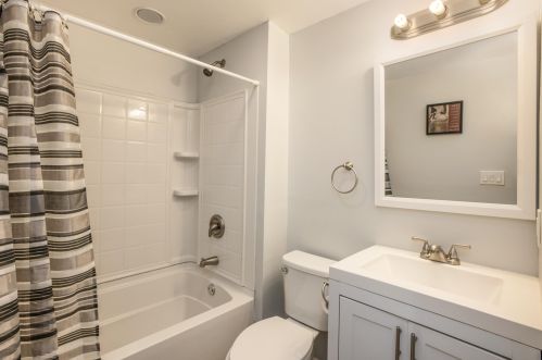 4455 104, Milwaukee WI 53227-4114 exterior