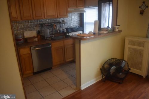 5219 Diamond St, Philadelphia PA 19131-2303 exterior