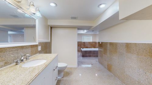 10643 Perry Ave, Chicago IL 60628-3428 exterior