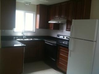 9422 51st Ave, Seattle WA  98118-5411 exterior