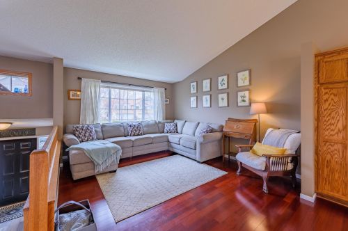 2409 Elianna Dr, Waterford, MN 55057-3285