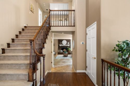 8079 Golden Star Ave, Riverside CA 92506-5710 exterior