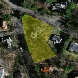 194 Hobart Rd, Newton MA  02459 aerial view