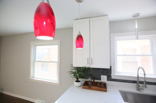 6144 Gunnison St, Chicago IL  60630-2949 exterior