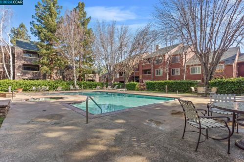 710 Teatree Ct, San Jose CA 95128-4725 exterior