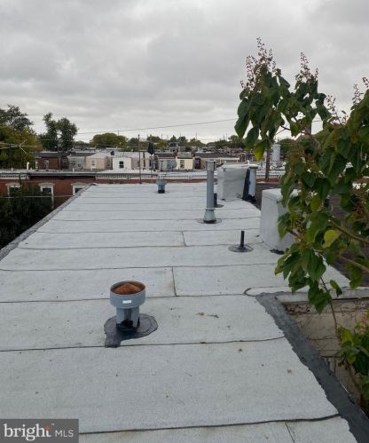 625 Clinton St, Camden NJ 08103-1430 exterior