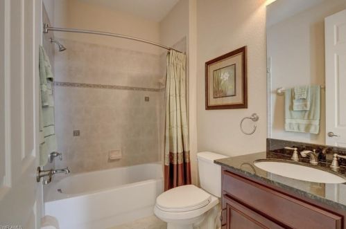 8230 Valiant Dr, Naples FL 34104-6676 exterior