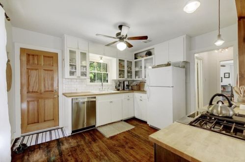 1132 Berger St, Austin TX 78721-2532 exterior