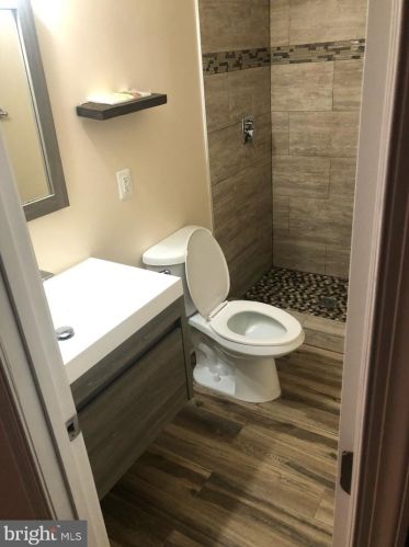 909 19 St, Washington DC 20002-4082 exterior