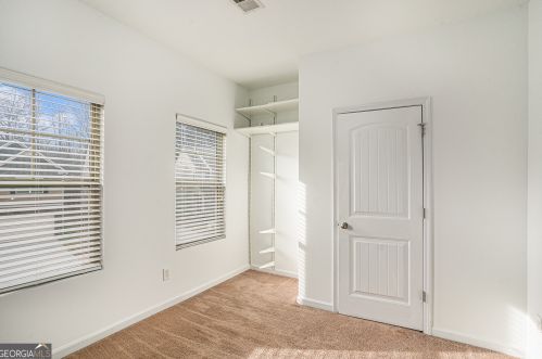 2286 Capella Cir, Atlanta GA  30331-3869 exterior