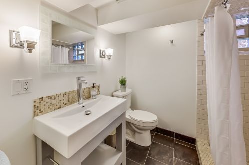 6229 Kildare Ave, Chicago IL 60652-3615 exterior