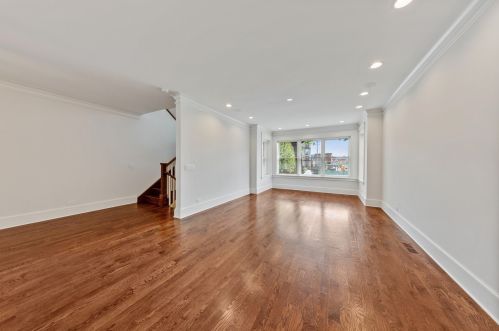 2342 Melrose St, Chicago IL  60618-6318 exterior