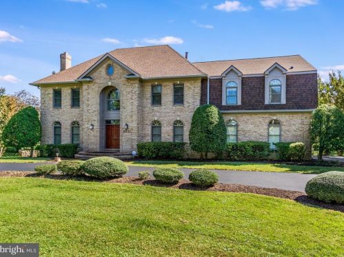 8951 Brook Rd, Mc Lean VA  22102-1534 exterior