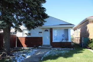 6744 Kolmar Ave, Chicago IL  60629-5725 exterior