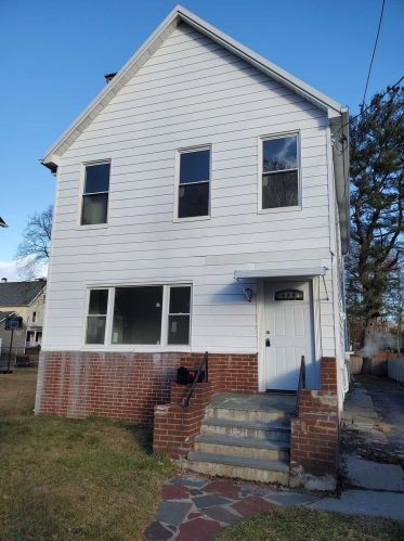 15 Fairview Ave, Poughkeepsie NY  12601-1309 exterior