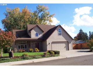 1615 Colby Ct, Eugene, OR 97401-7299