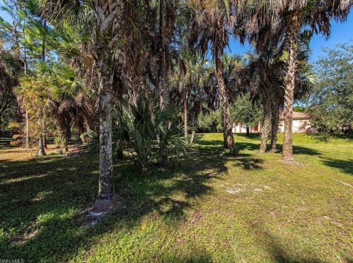 761 20th Ave, Naples, FL 34120-2789