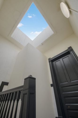 2357 Ohio St, Chicago IL 60624-1443 exterior