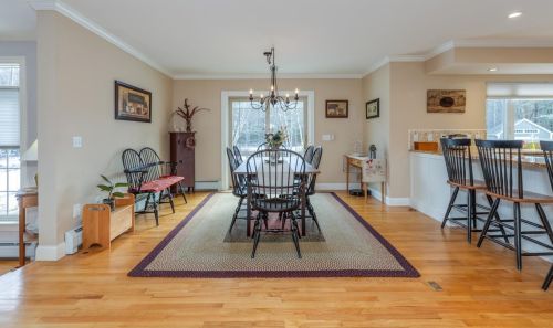 2 Asa Dr, Concord NH  03304-4012 exterior