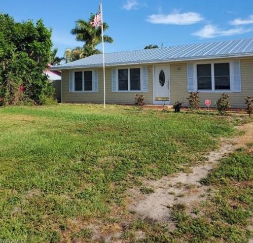 5424 21st Ave, Naples, FL 34116-6814